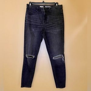 Black Distressed Skinny Jeans